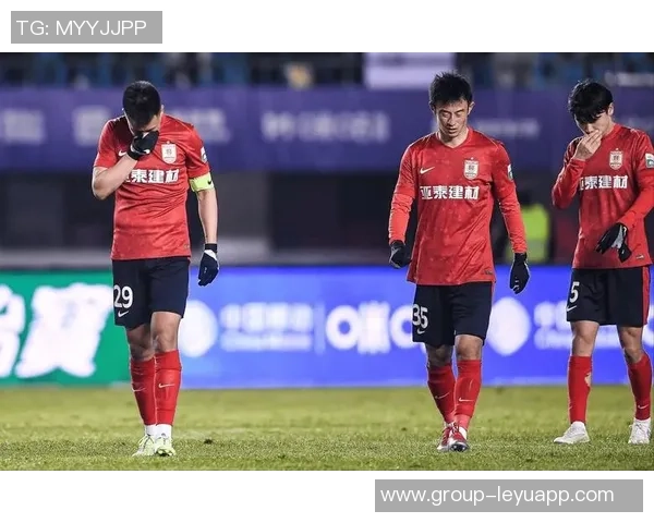 五年前助亚泰冲超如今国安4-0送其降级唏嘘不已 五年前助亚泰冲超如今国安4-0送其降级唏嘘不已