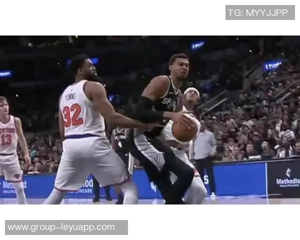 篮筐加盖瓦塞尔巴恩斯尚帕尼三人三分命中率低迷仅3中19投 篮筐加盖瓦塞尔巴恩斯尚帕尼三人三分命中率低迷仅3中19投