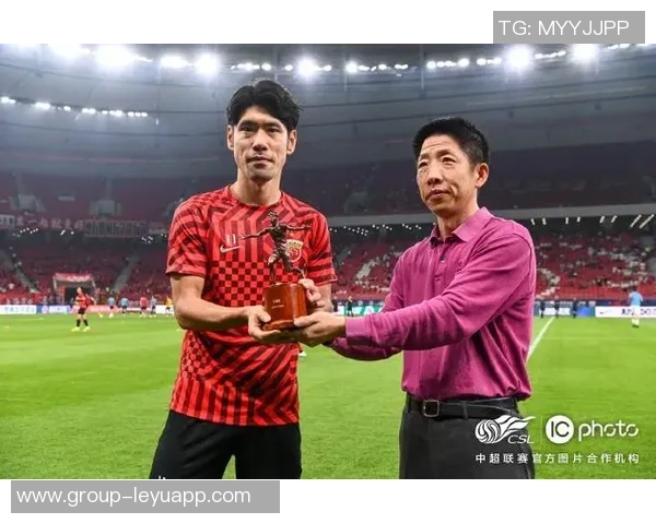 吕文君时隔三个月重返亚冠赛场分享出战照片期待再创辉煌 吕文君时隔三个月重返亚冠赛场分享出战照片期待再创辉煌