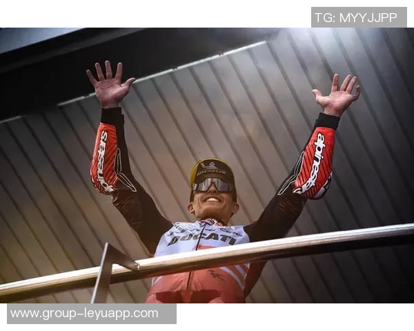 费兰国家队50场进22球追赶迪斯蒂法诺31场23球的辉煌纪录