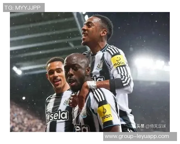 利兹联主帅直言赛程不公但主场作战信心十足迎战曼联