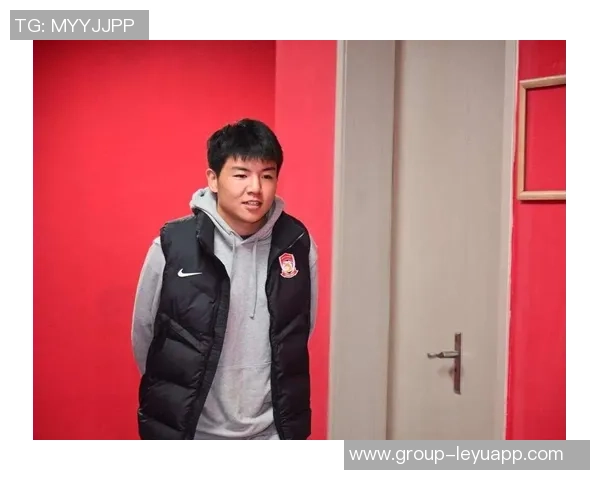 狼队运动表现副主管对徐彬体测数据表示满意并发私信鼓励